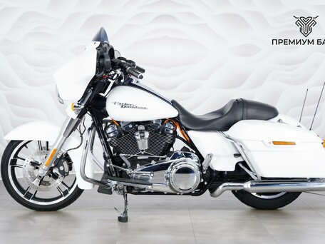 2016 Harley-Davidson Street Glide Special, белый, 1699000 рублей, вид 2
