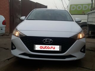 2021 Hyundai Solaris II Рестайлинг, белый, 1750000 рублей, вид 2