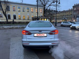 2019 Ford Fusion (North America) II Рестайлинг, серый, 1490000 рублей, вид 4