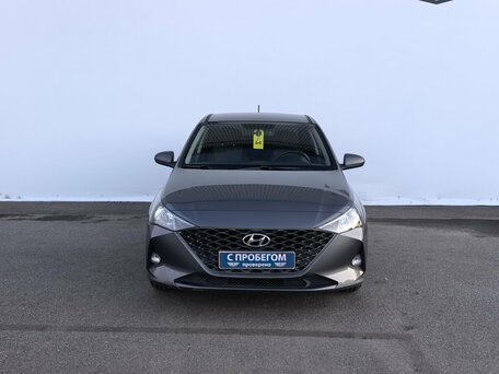 2021 Hyundai Solaris II Рестайлинг, серый, 1550000 рублей, вид 2