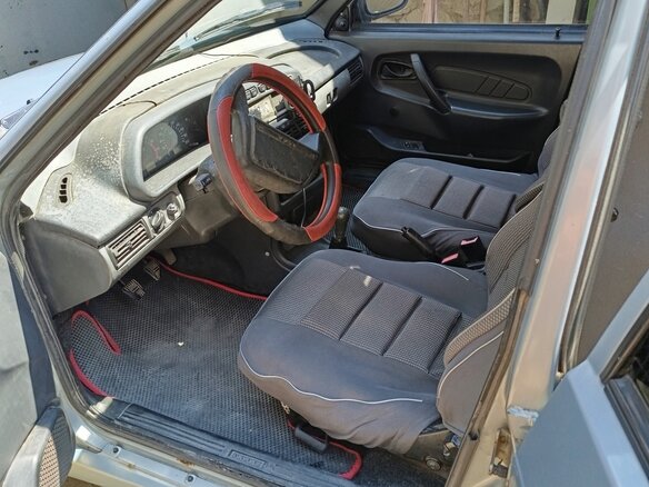 2005 Lada (ВАЗ) 2115, серебристый, 200000 рублей - вид 6