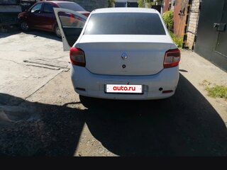 2017 Renault Logan II, белый, 450000 рублей, вид 4