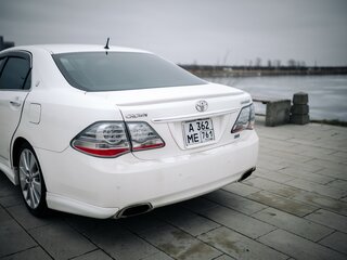 2009 Toyota Crown XIII (S200), белый, 1880000 рублей, вид 5