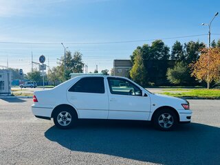 1999 Toyota Vista V (V50), белый, 499000 рублей, вид 5