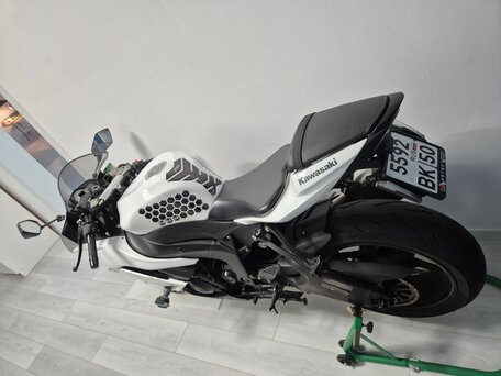 2010 Kawasaki ZX-6 Ninja, белый, 600000 рублей, вид 2