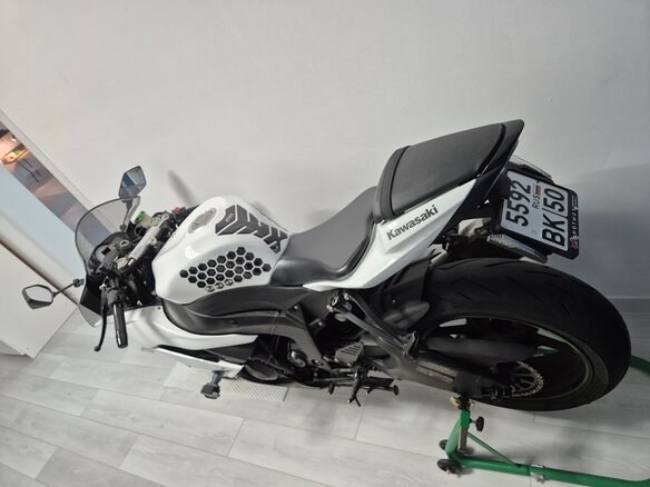 2010 Kawasaki ZX-6 Ninja, белый, 600000 рублей - вид 1