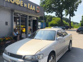1994 Toyota Mark II VII (X90), белый, 744000 рублей, вид 1