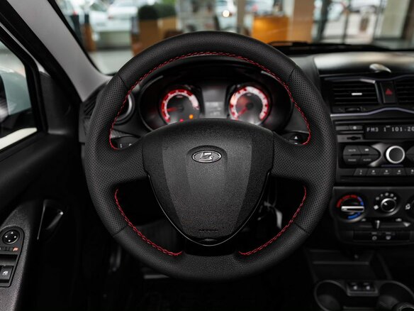 2026 Lada (ВАЗ) Granta Drive Active/Sportline Sportline I Рестайлинг, белый, 1369000 рублей - вид 16