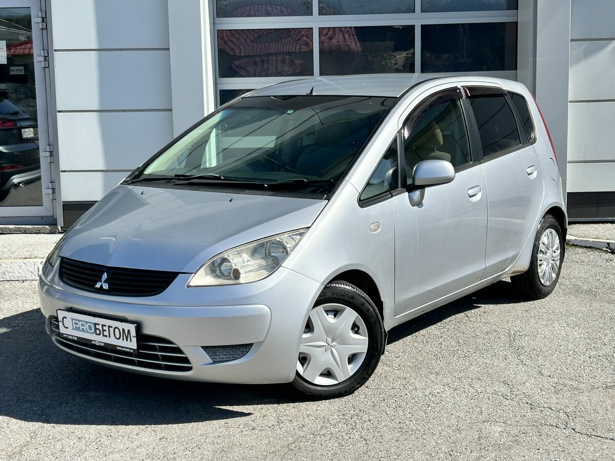 Открыть фотографии: Mitsubishi Colt VI (Z30) Рестайлинг