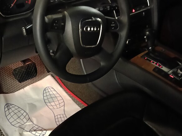 2006 Audi Q7 Euro 4 I (4L), белый, 800000 рублей - вид 6