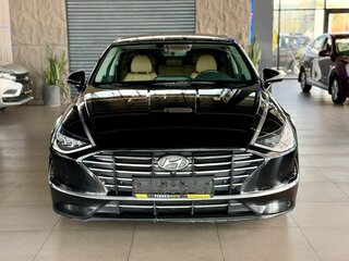 2022 Hyundai Sonata VIII (DN8), чёрный, 2900000 рублей, вид 2