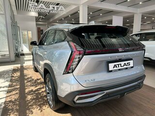 2026 Geely Atlas II, серебристый, 4114990 рублей, вид 4