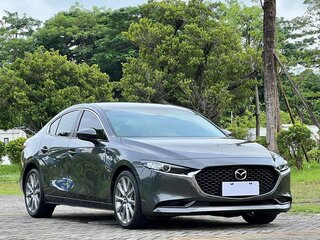 2022 Mazda 3 Axela IV (BP), серый, 1553000 рублей, вид 3
