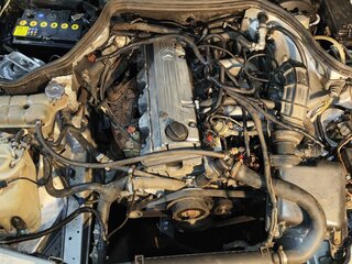 1992 Mercedes-Benz W124 200, серебристый, 150000 рублей, вид 4
