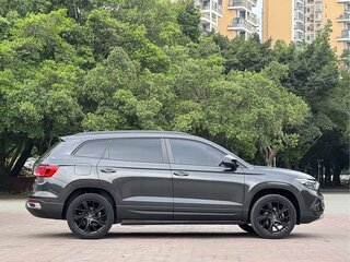 2021 Jetta VS7 I, чёрный, 1300001 рублей, вид 3