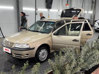 2005 Volkswagen Pointer, бежевый, 490000 рублей, вид 1