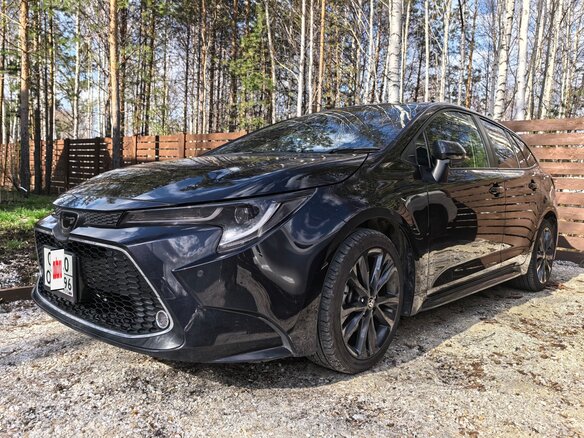 2019 Toyota Corolla XII (E210), чёрный, 2199000 рублей - вид 2