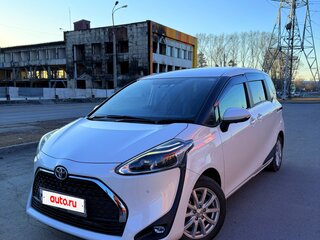 2020 Toyota Sienta II Рестайлинг, белый, 1630000 рублей, вид 2