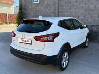 2019 Nissan Qashqai II Рестайлинг, белый, 1490000 рублей, вид 4