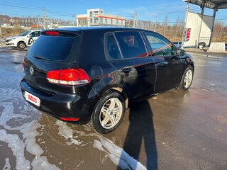 2010 Volkswagen Golf VI, чёрный, 590000 рублей, вид 4