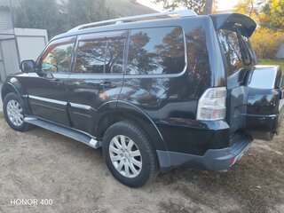 2007 Mitsubishi Pajero IV, чёрный, 1199000 рублей, вид 3