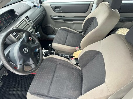 2004 Nissan X-Trail I Рестайлинг, серый, 350000 рублей, вид 4