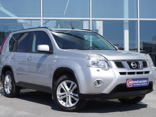 2013 Nissan X-Trail II Рестайлинг, серебристый, 1439000 рублей, вид 3