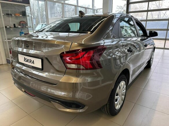 2026 Lada (ВАЗ) Iskra, коричневый, 1517000 рублей - вид 3