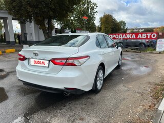 2022 Toyota Camry US Market VIII (XV70) Рестайлинг, белый, 3200000 рублей, вид 4