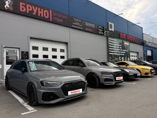 2019 Audi RS 4 IV (B9) Рестайлинг, серый, 9000000 рублей, вид 3