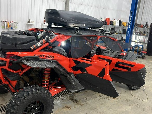 2017 BRP Can-Am Maverick Max 1000, красный, 3200000 рублей - вид 13