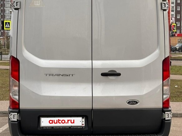 2017 Ford Transit, серебристый, 2803000 рублей - вид 4