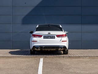 2018 Kia Optima IV Рестайлинг, белый, 1995000 рублей, вид 5