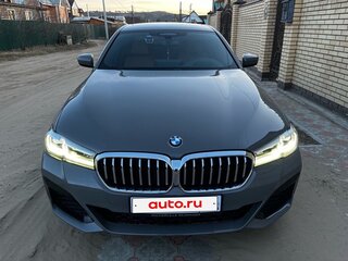 2020 BMW 5 серии 520i VII (G30/G31/G38) Рестайлинг, серый, 4700000 рублей, вид 3