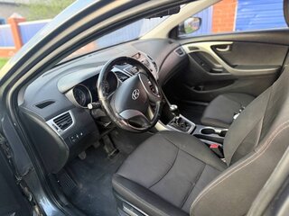 2015 Hyundai Elantra V (MD) Рестайлинг, серебристый, 1100000 рублей, вид 5