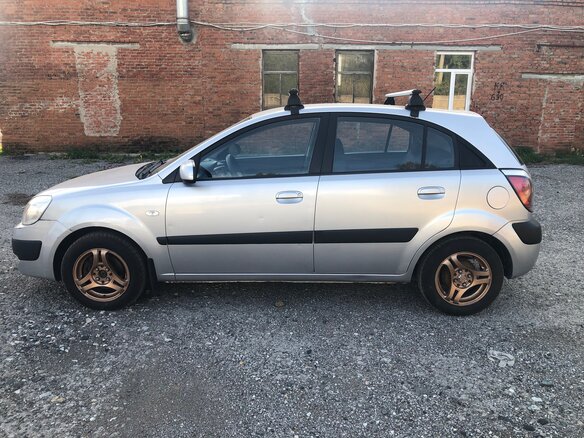 2007 Kia Rio II, серебристый, 330000 рублей - вид 7