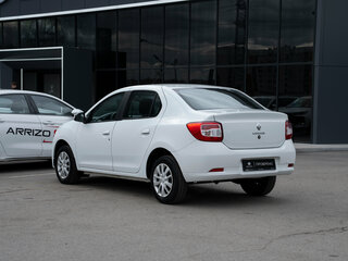2021 Renault Logan II Рестайлинг, белый, 920000 рублей, вид 4