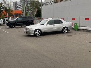 1994 Mercedes-Benz C-Класс 180 I (W202), серебристый, 270000 рублей, вид 3