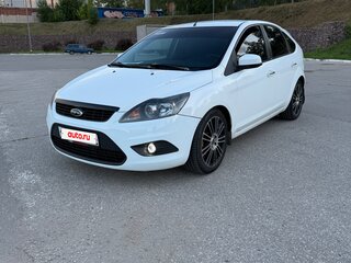 2011 Ford Focus II Рестайлинг, белый, 550000 рублей, вид 4