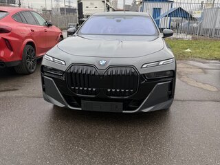 2024 BMW 7 серии 740d xDrive VII (G70), серый, 16500000 рублей, вид 5