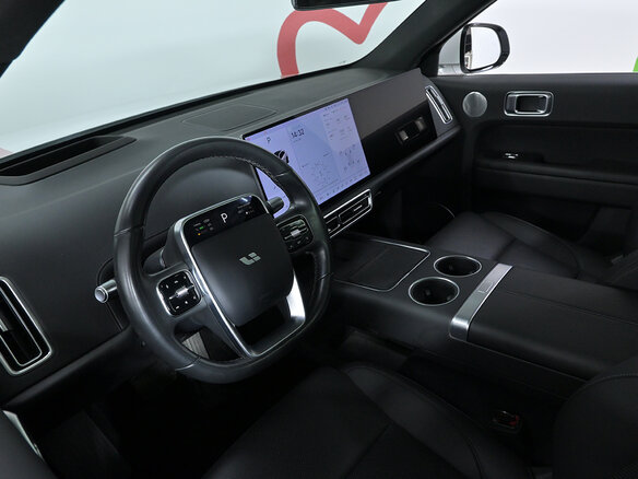 2024 Li Auto (Lixiang) L6 I, белый - вид 6