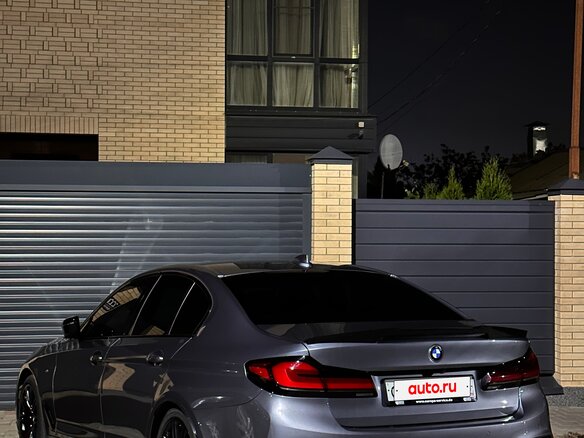 2019 BMW 5 серии 520d VII (G30/G31/G38), серый, 4350000 рублей - вид 12