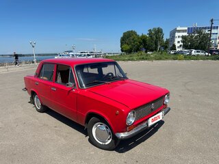 1979 Lada (ВАЗ) 21011, красный, 420000 рублей, вид 3