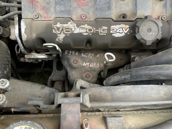 1991 Mitsubishi Sigma, серый, 150000 рублей - вид 8