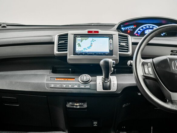 2014 Honda Freed I Рестайлинг 2, чёрный, 1275000 рублей - вид 10