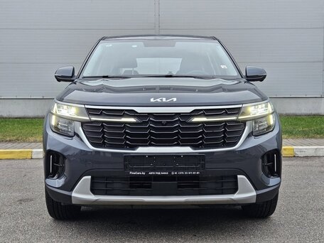 2026 Kia Seltos I Рестайлинг, серый, 2070034 рублей, вид 2