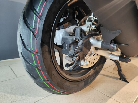 2026 Honda PCX 160, коричневый - вид 12