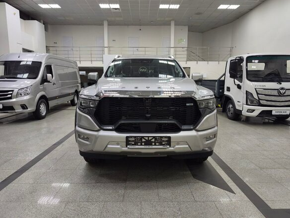 2025 Foton Tunland V9, серебристый