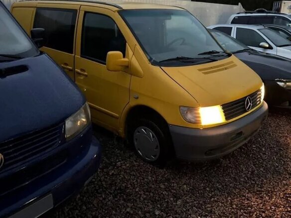 2001 Mercedes-Benz Vito, жёлтый, 480000 рублей - вид 6