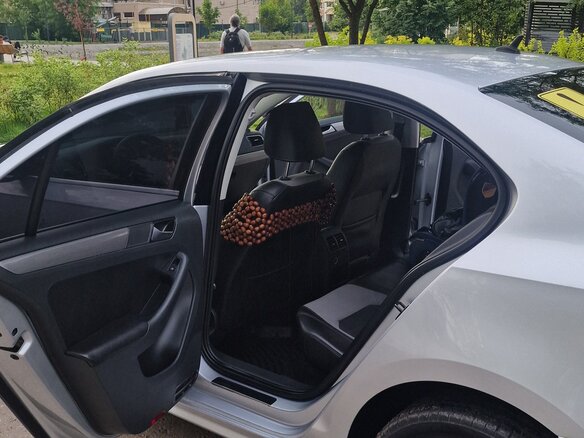 2013 Volkswagen Jetta VI, серебристый, 970000 рублей - вид 15